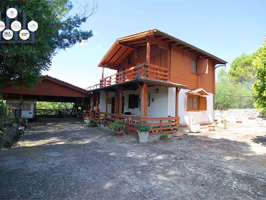 Immagine 15 di Villa in vendita  in C/DA SAN MARCO a Noto