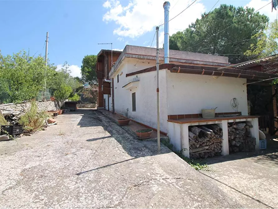 Immagine 21 di Villa in vendita  in C/DA SAN MARCO a Noto