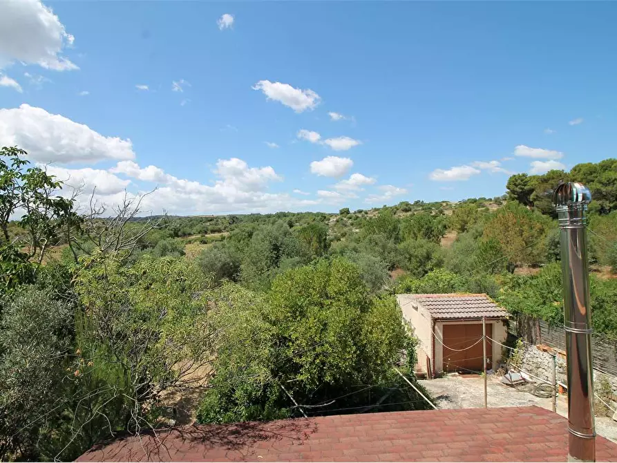Immagine 43 di Villa in vendita  in C/DA SAN MARCO a Noto
