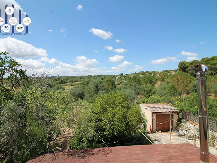 Immagine 43 di Villa in vendita  in C/DA SAN MARCO a Noto