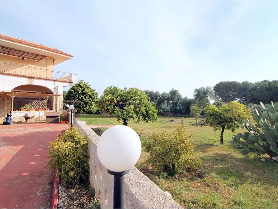 Immagine 4 di Villa in vendita  in contrada spinagallo a Siracusa