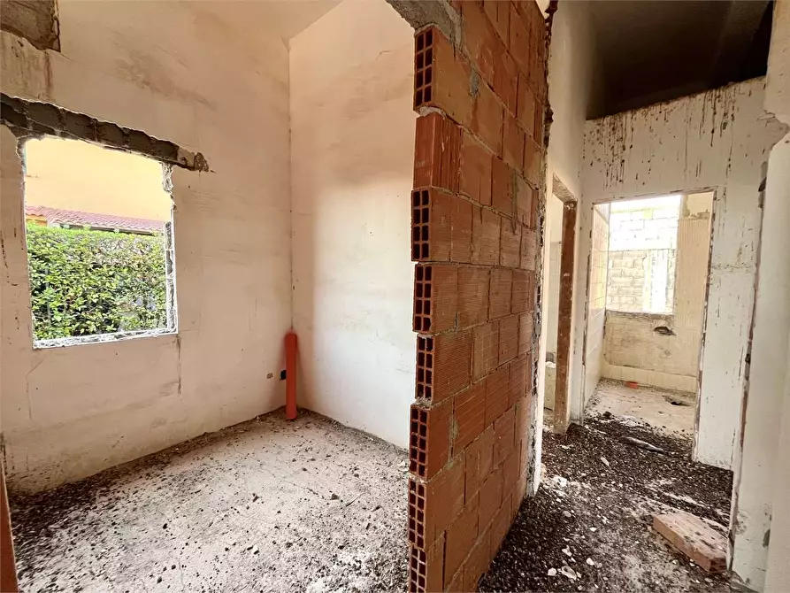 Immagine 7 di Villa in vendita  in via panarea a Siracusa