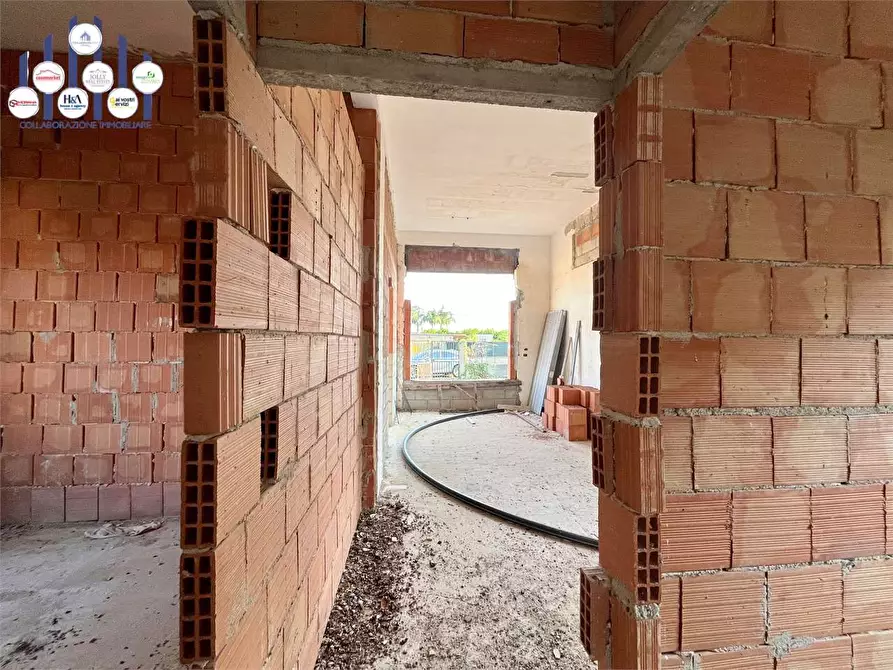 Immagine 10 di Villa in vendita  in via panarea a Siracusa