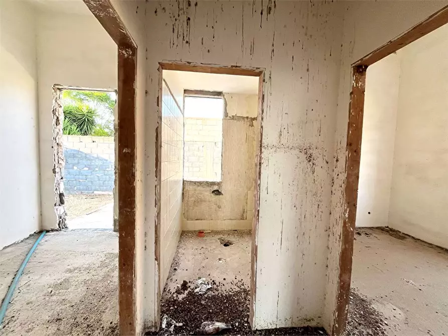 Immagine 12 di Villa in vendita  in via panarea a Siracusa