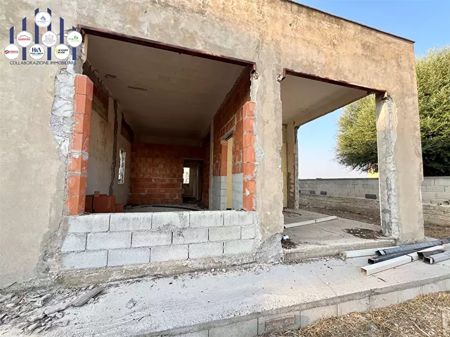 Immagine 23 di Villa in vendita  in via panarea a Siracusa