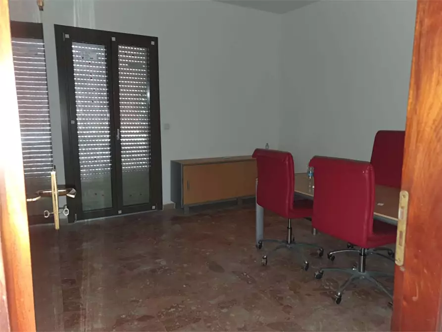 Immagine 7 di Ufficio in affitto  in Viale Tisia  a Siracusa
