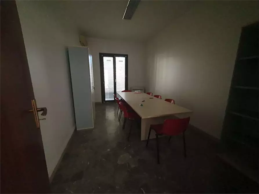 Immagine 4 di Ufficio in affitto  in Viale Tisia  a Siracusa