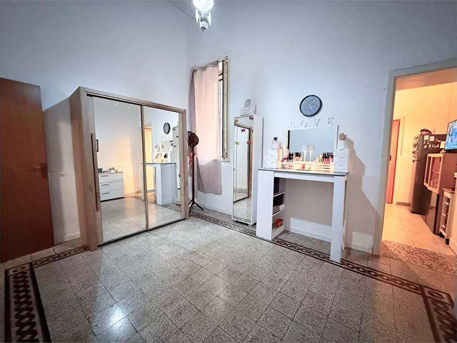 Immagine 5 di Appartamento in vendita  in Via Re Ierone II a Siracusa