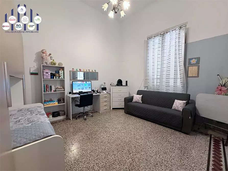 Immagine 7 di Appartamento in vendita  in Via Re Ierone II a Siracusa