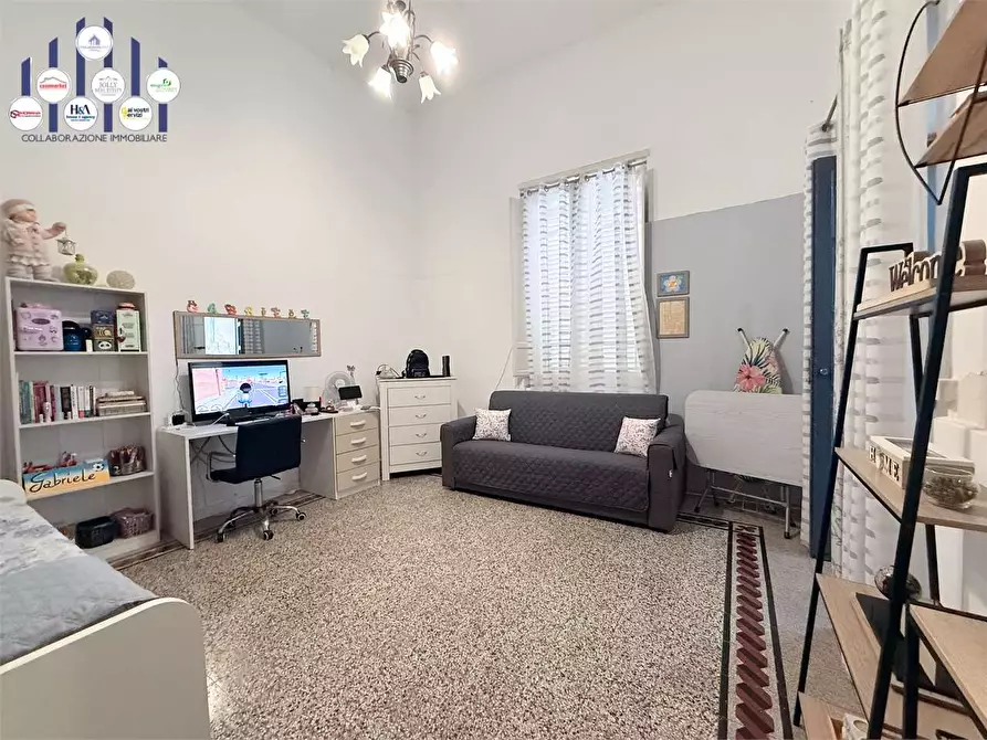 Immagine 8 di Appartamento in vendita  in Via Re Ierone II a Siracusa