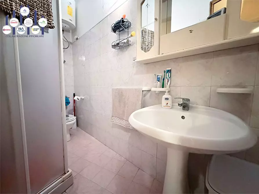 Immagine 18 di Appartamento in vendita  in Via Re Ierone II a Siracusa