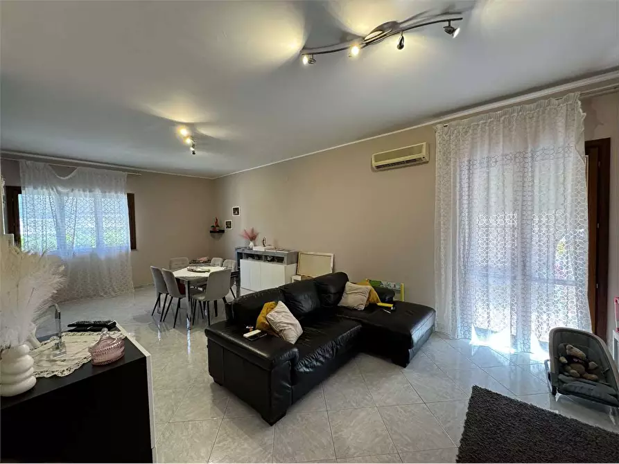 Immagine 7 di Villetta a schiera in vendita  in Via butera a Siracusa