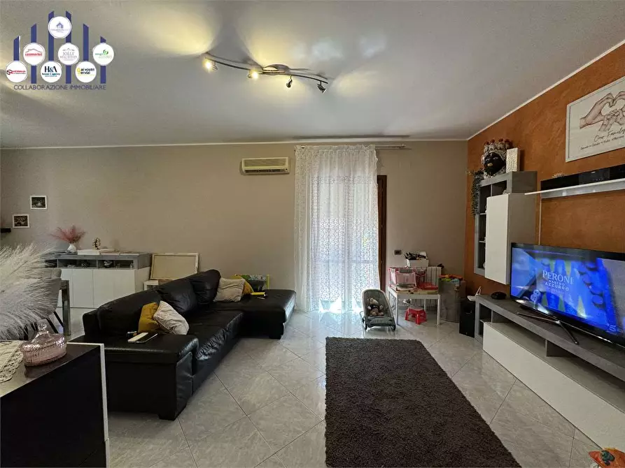 Immagine 8 di Villetta a schiera in vendita  in Via butera a Siracusa