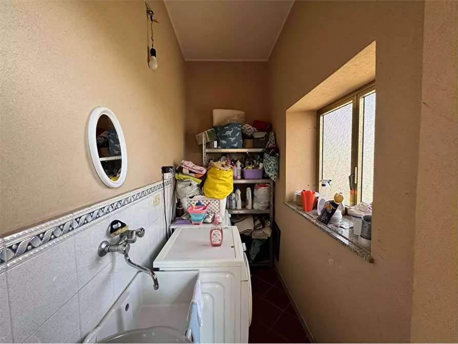 Immagine 18 di Villetta a schiera in vendita  in Via butera a Siracusa