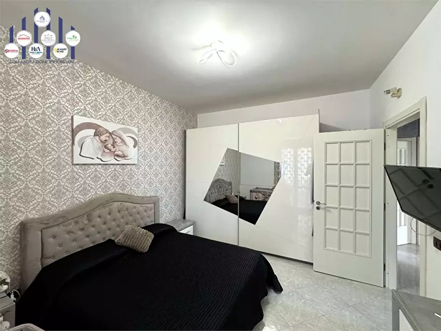 Immagine 20 di Villetta a schiera in vendita  in Via butera a Siracusa