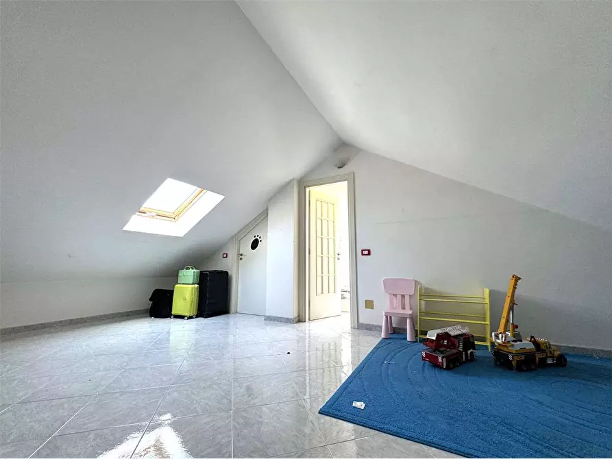 Immagine 29 di Villetta a schiera in vendita  in Via butera a Siracusa