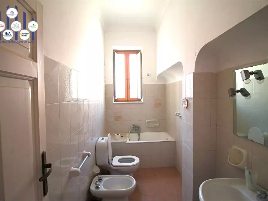 Immagine 18 di Appartamento in vendita  a Canicattini Bagni