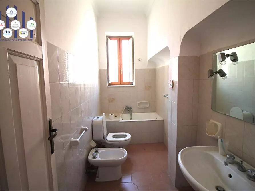 Immagine 19 di Appartamento in vendita  a Canicattini Bagni