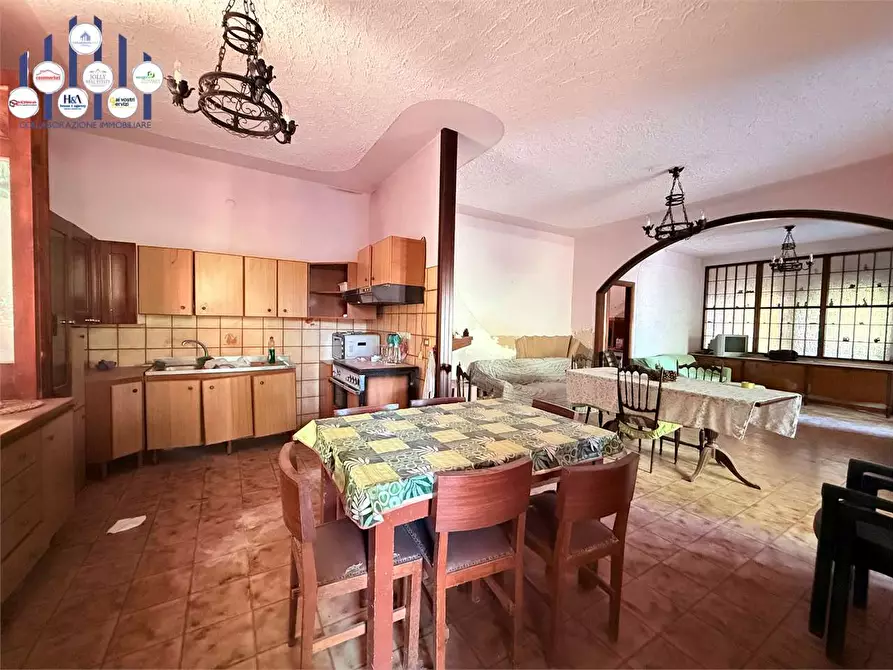 Immagine 11 di Villa in vendita  in Via Isola a Siracusa