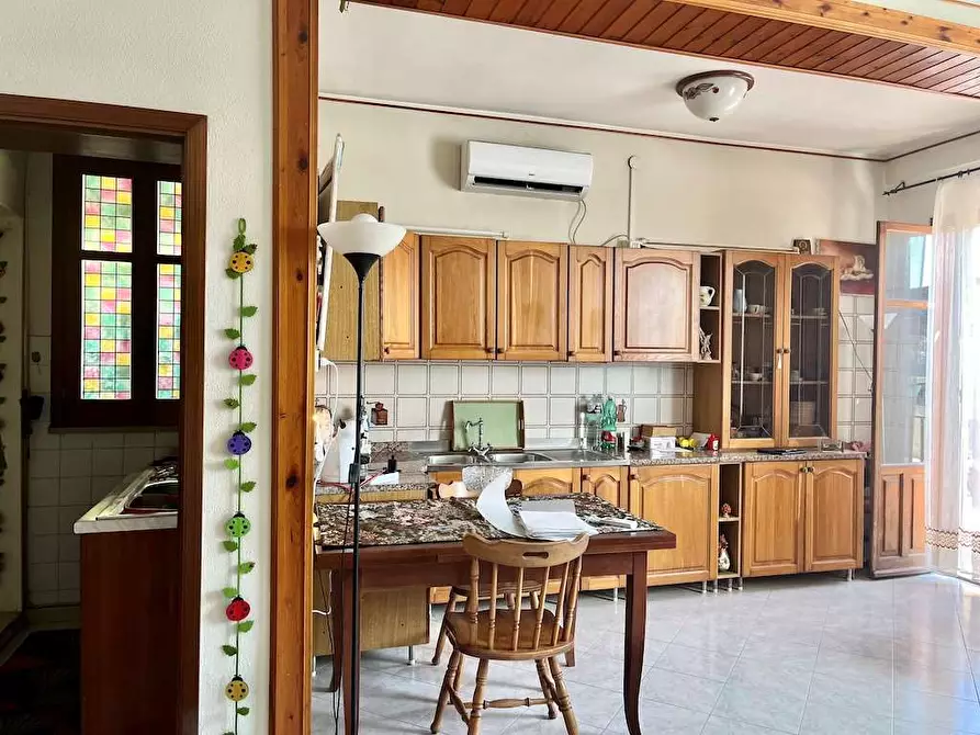 Immagine 10 di Casa bifamiliare in vendita  in Via Modica a Siracusa