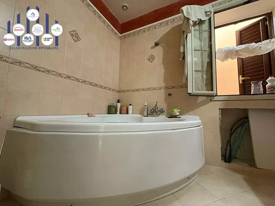 Immagine 9 di Quadrilocale in vendita  in PIZZUTA a Siracusa