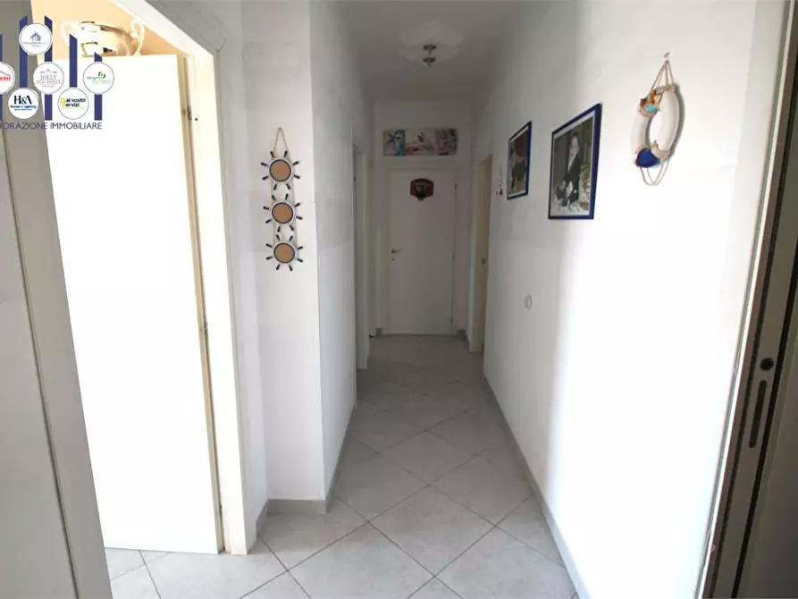 Immagine 5 di Appartamento in vendita  in VIA LAZIO a Siracusa