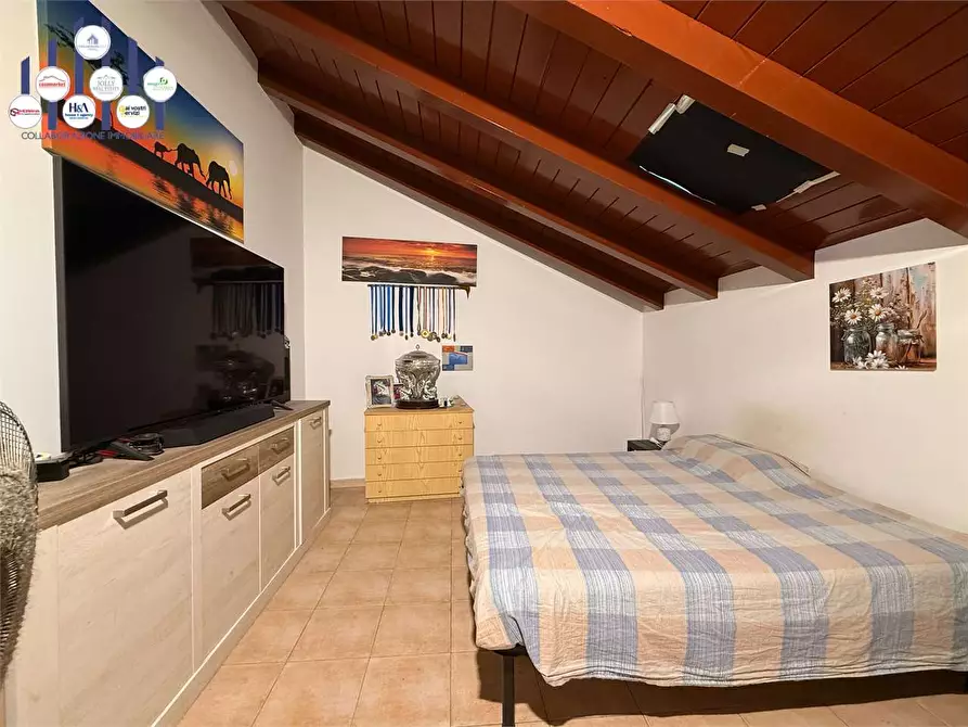 Immagine 22 di Mansarda in vendita  in Via Bordonaro a Floridia