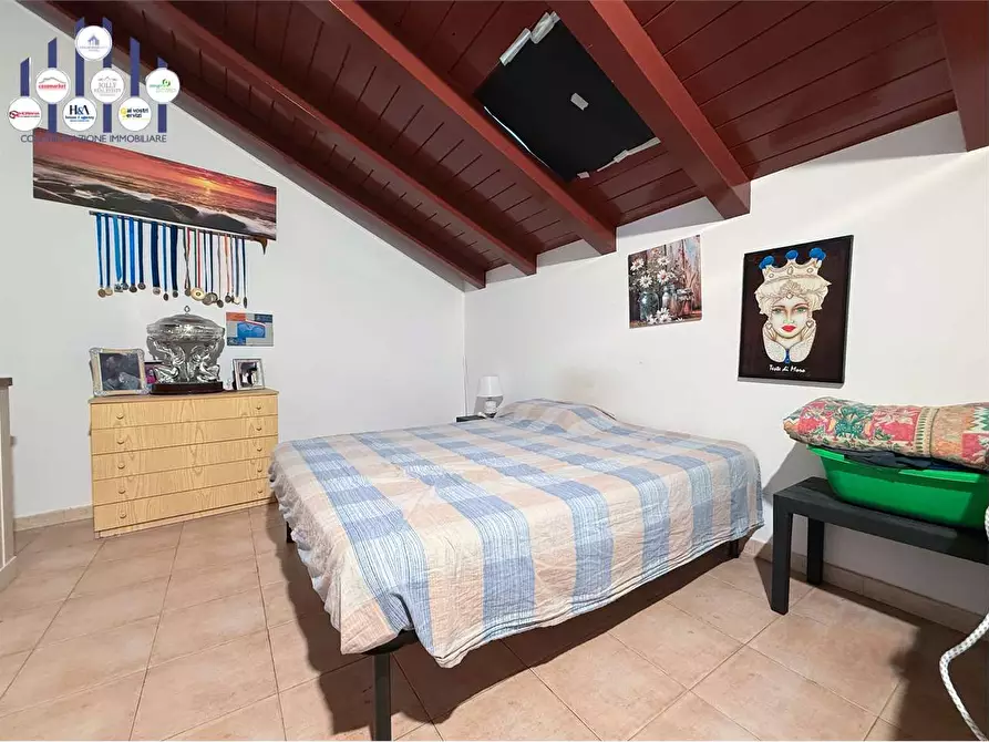 Immagine 23 di Mansarda in vendita  in Via Bordonaro a Floridia