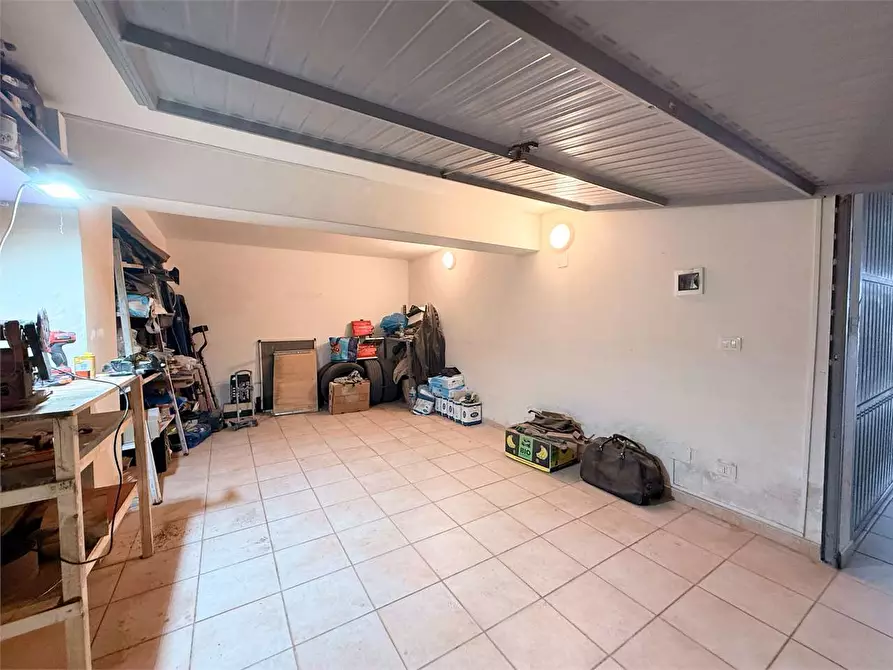 Immagine 28 di Mansarda in vendita  in Via Bordonaro a Floridia