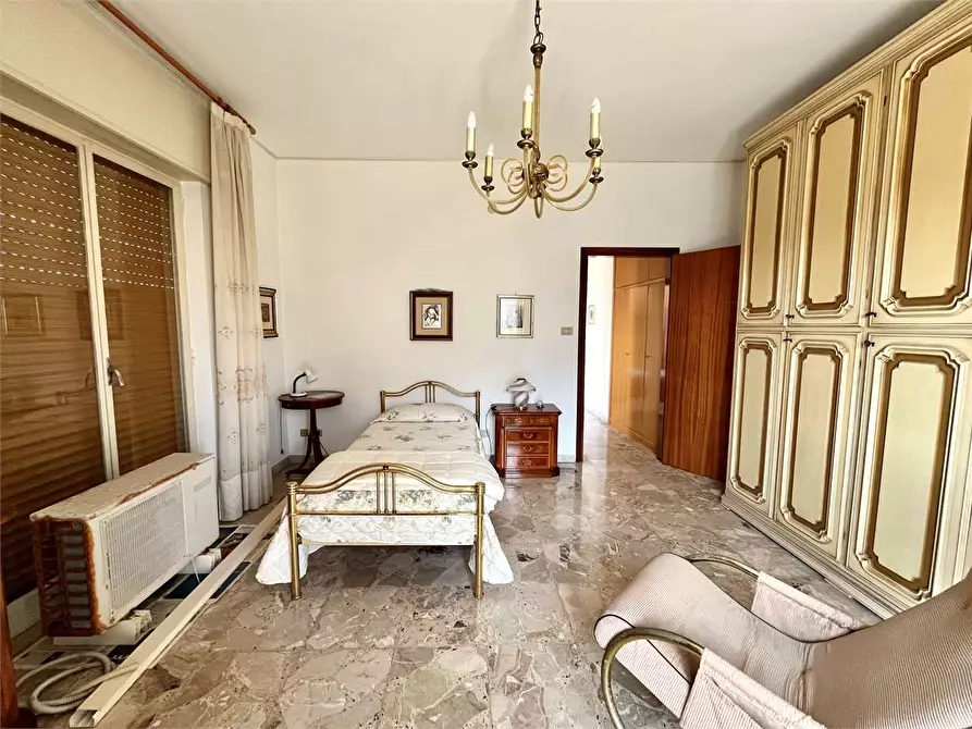 Immagine 35 di Appartamento in vendita  in Via Politi Laudien a Siracusa