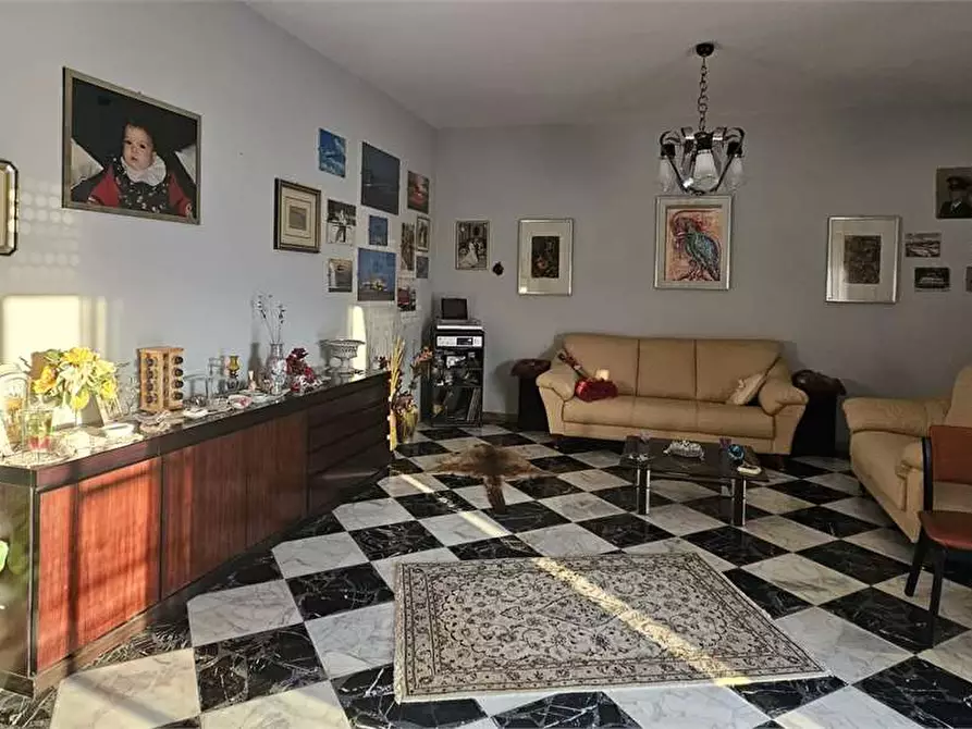 Immagine 1 di Quadrilocale in vendita  in via paterno 81 a Siracusa