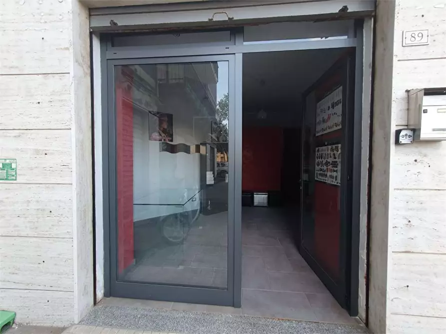 Immagine 2 di Garage in vendita  in Viale Dei Comuni a Siracusa