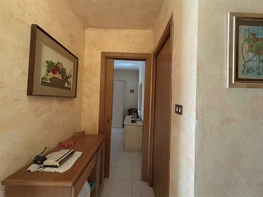 Immagine 6 di Quadrilocale in vendita  in ZECCHINO a Siracusa