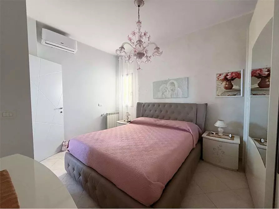 Immagine 16 di Appartamento in vendita  in Via Cassaro a Siracusa