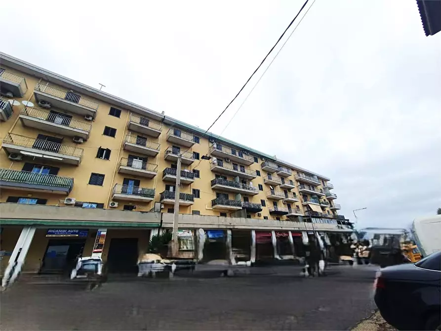 Immagine 1 di Appartamento in vendita  in Corso Vittorio Emanuele a Floridia