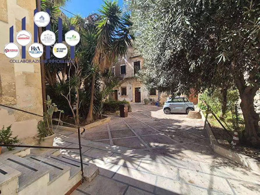 Immagine 1 di Appartamento in vendita  a Siracusa