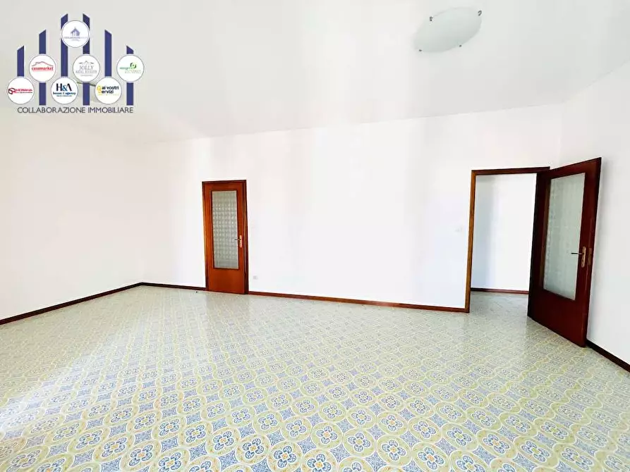 Immagine 7 di Appartamento in vendita  in Viale Santa Panagia a Siracusa