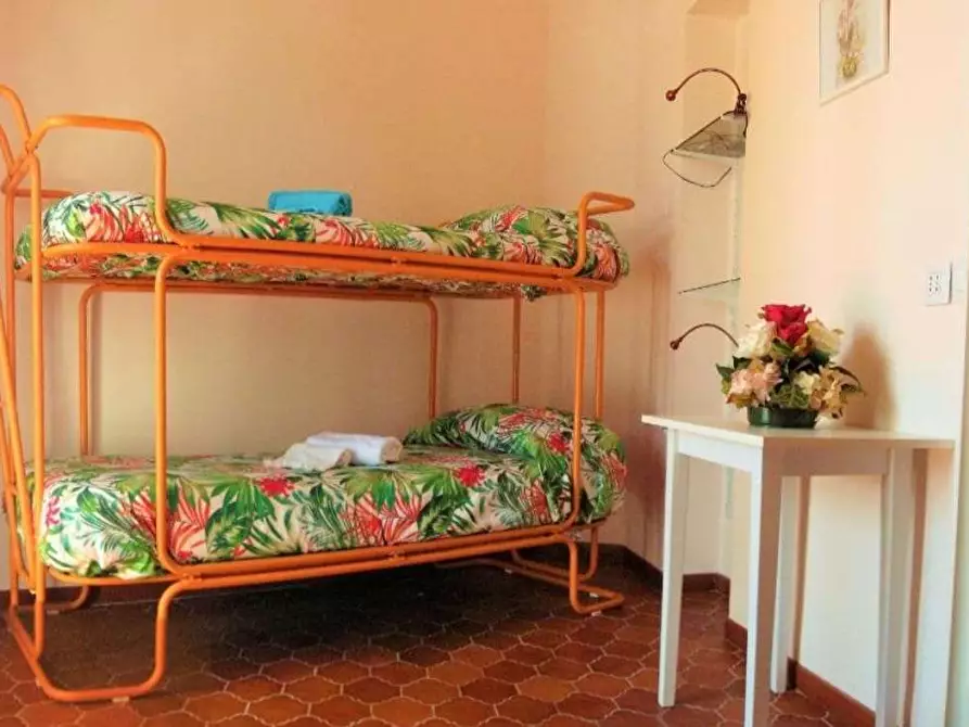 Immagine 10 di Villa in affitto  in Via Orione a Siracusa