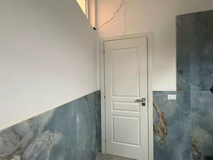 Immagine 8 di Bilocale in vendita  in VIA FILISTO a Siracusa