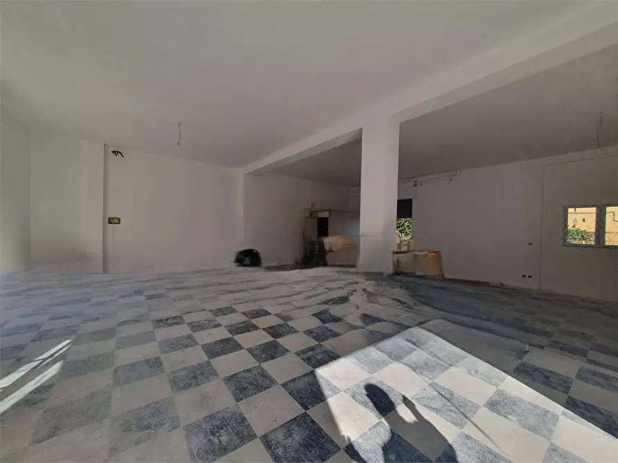 Immagine 3 di Magazzino in affitto  in Via Scicli a Siracusa