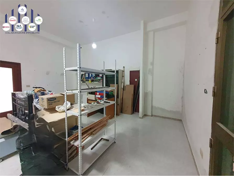 Immagine 3 di Magazzino in affitto  in Via Santa Maria Croce Camerina a Siracusa