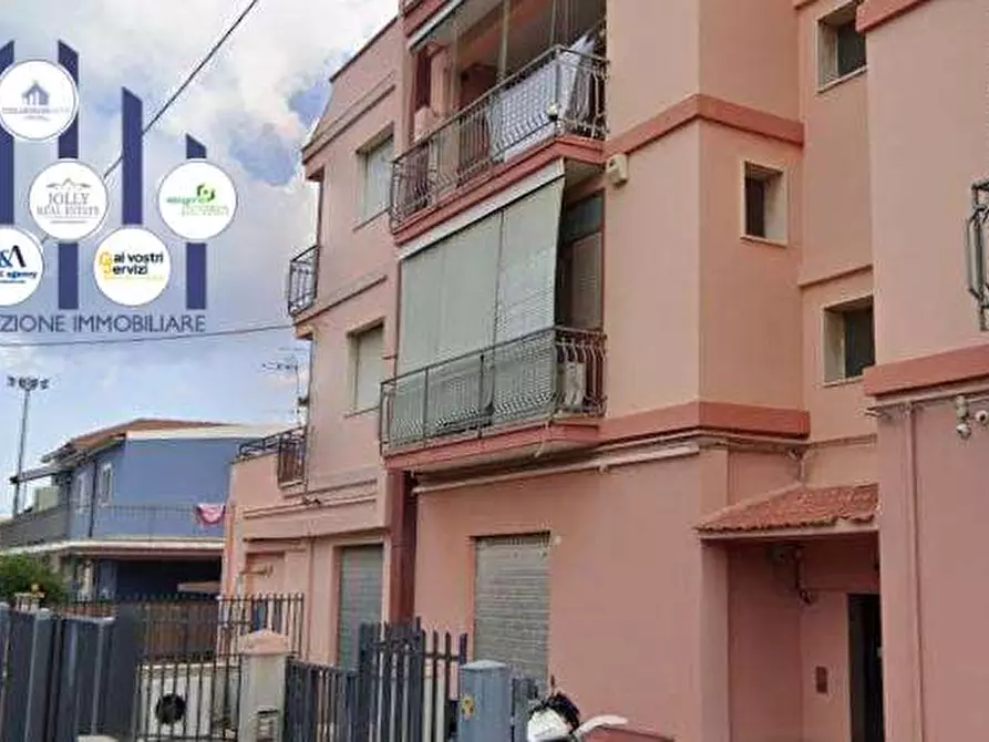 Immagine 1 di Magazzino in affitto  in Via Santa Maria Croce Camerina a Siracusa