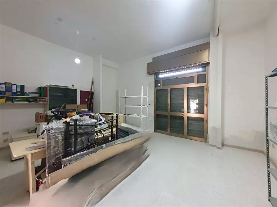 Immagine 4 di Magazzino in affitto  in Via Santa Maria Croce Camerina a Siracusa