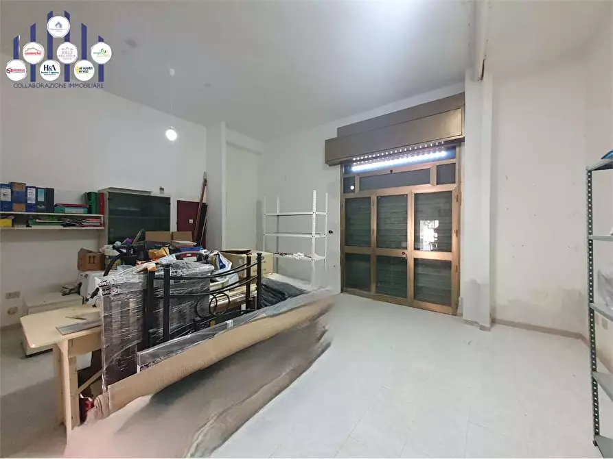 Immagine 4 di Magazzino in affitto  in Via Santa Maria Croce Camerina a Siracusa