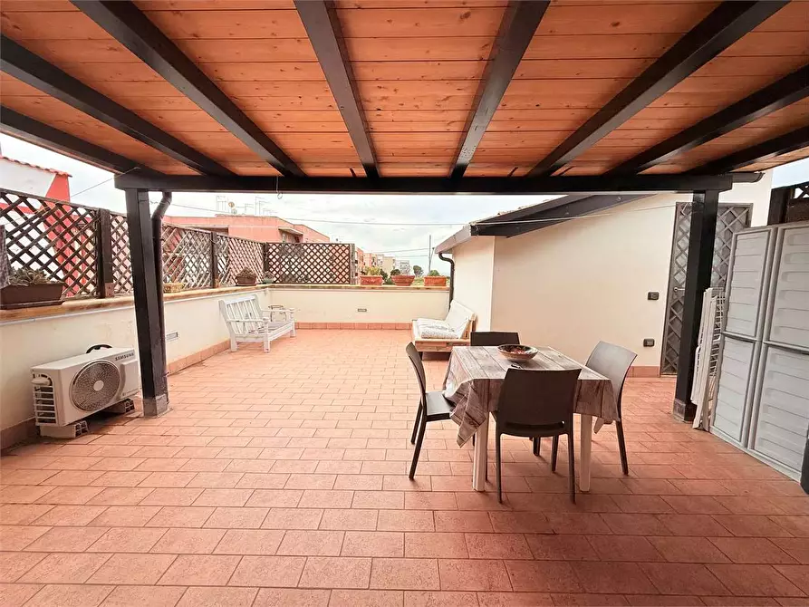 Immagine 8 di Villa in vendita  in Viale Epipoli a Siracusa