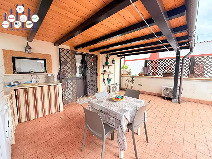 Immagine 9 di Villa in vendita  in Viale Epipoli a Siracusa