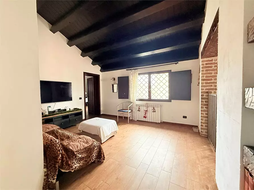 Immagine 19 di Villa in vendita  in Viale Epipoli a Siracusa