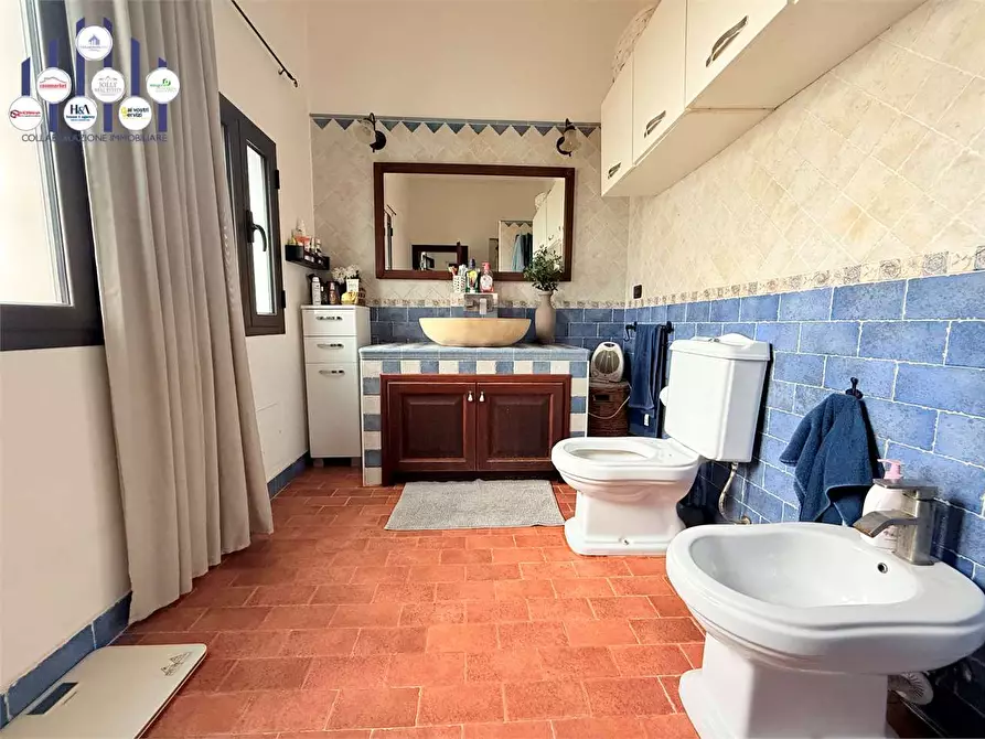 Immagine 23 di Villa in vendita  in Viale Epipoli a Siracusa