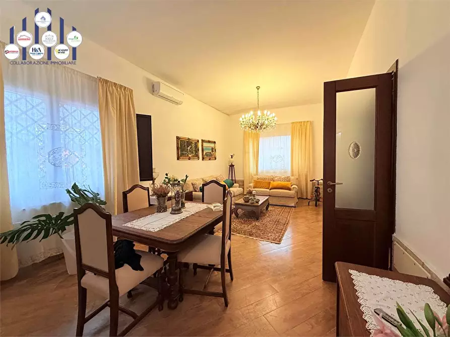 Immagine 44 di Villa in vendita  in Viale Epipoli a Siracusa