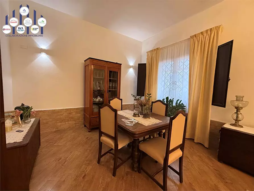 Immagine 46 di Villa in vendita  in Viale Epipoli a Siracusa